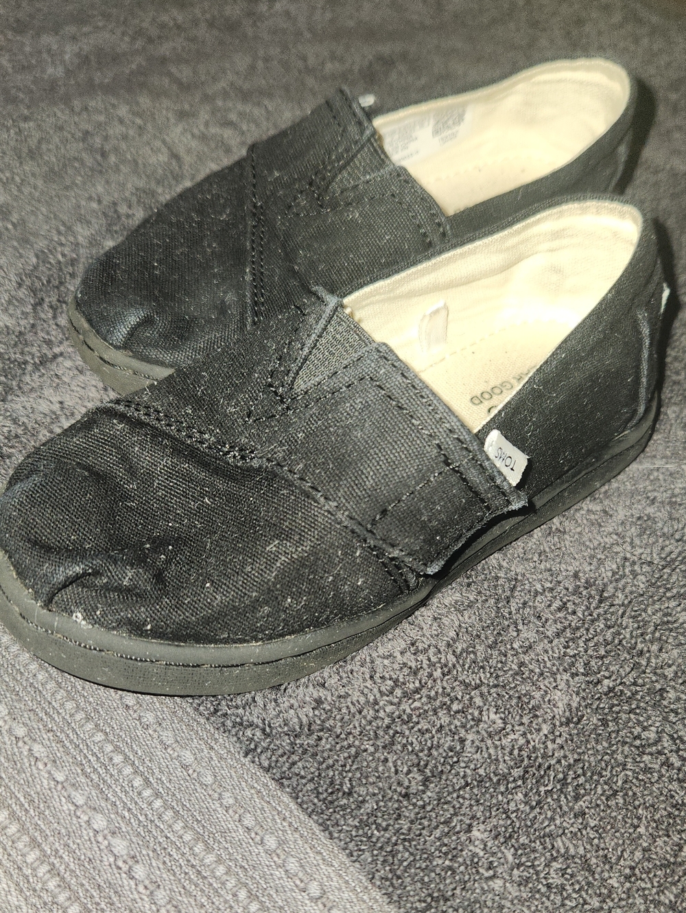 Toms Kids Black Canvas Slip-On Shoes